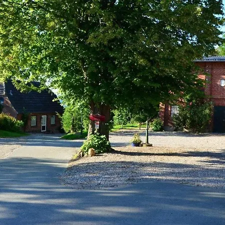 Feriehus At Muehlendamm Steinbergkirche